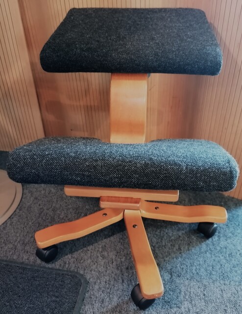 Brugt Wing / Gl. model med træstel